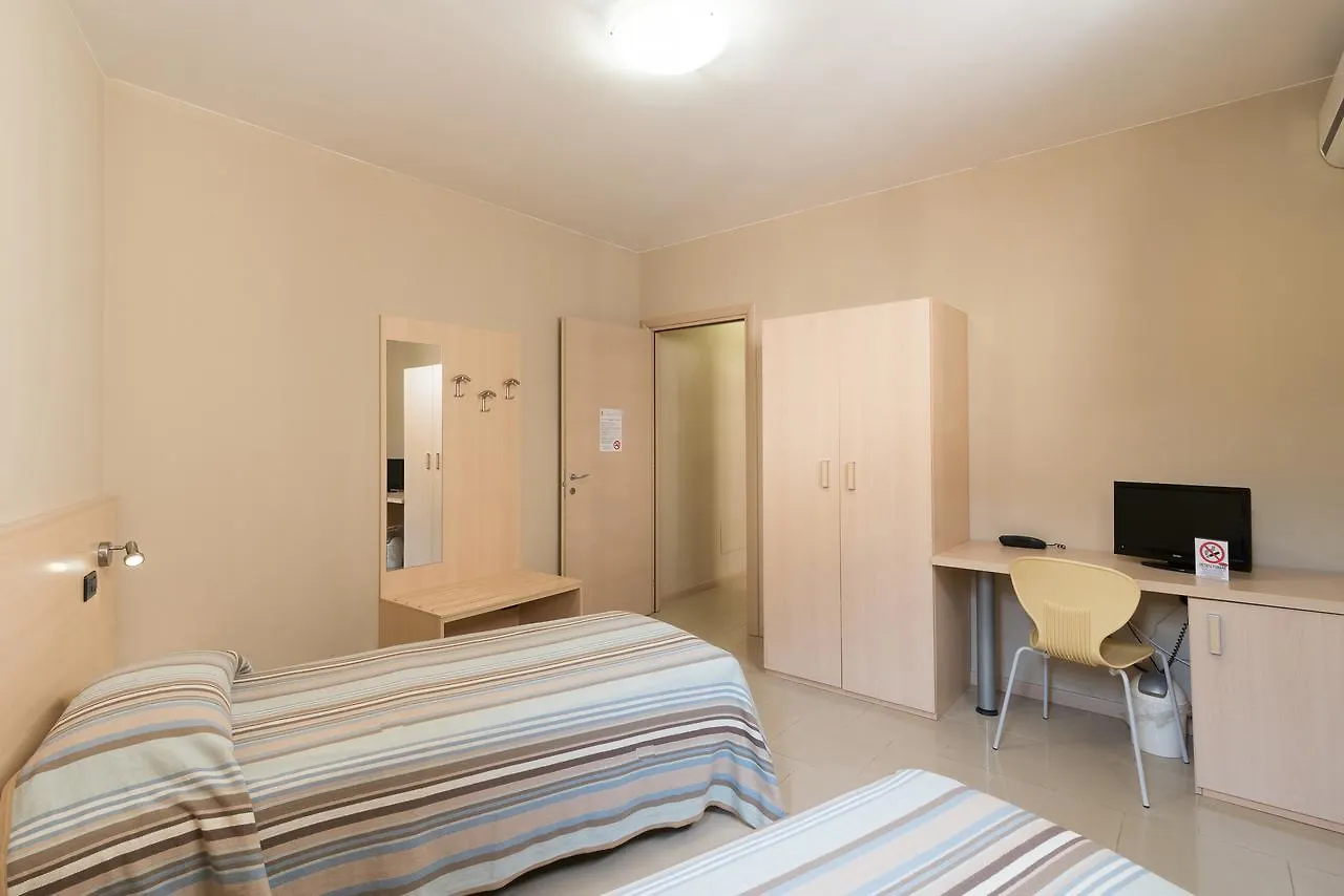 Il Torchio Di Alchieri Moreno E C Sas Pizzighettone Hotel